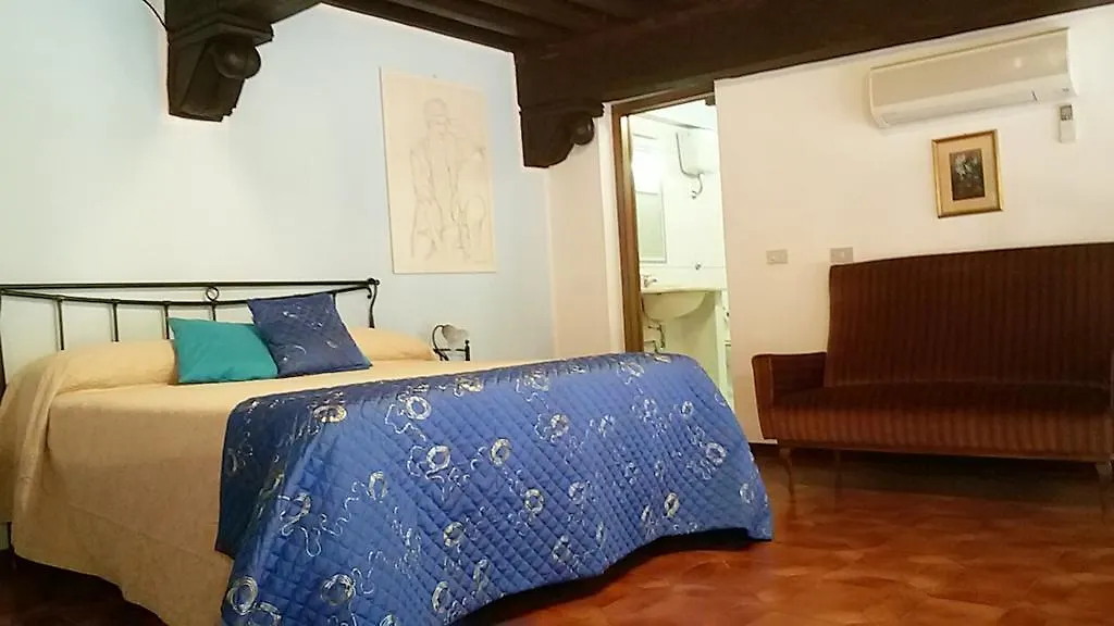 Casa Dei Castaldi Guest House San Gimignano Italy