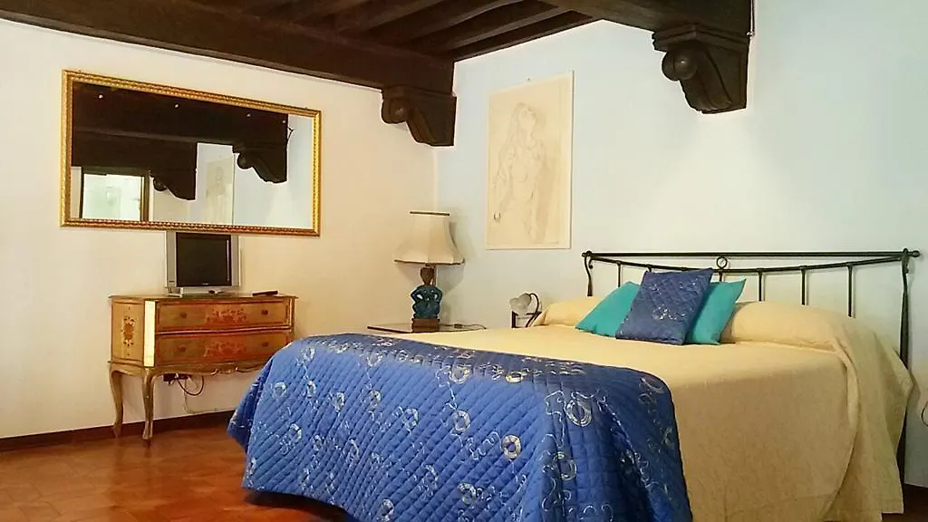 Casa Dei Castaldi Guest House San Gimignano Italy