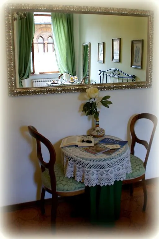 Casa Dei Castaldi Guest House San Gimignano Italy